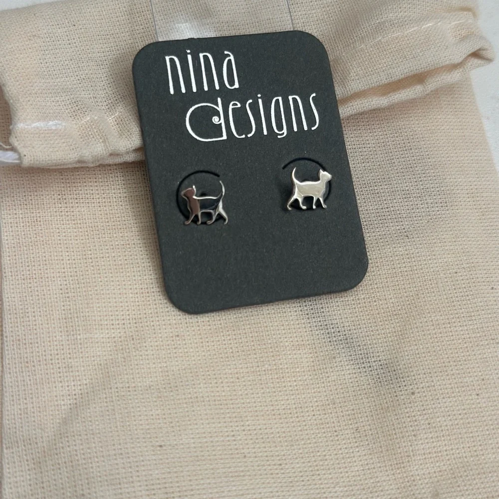 Cat sterling silver studs